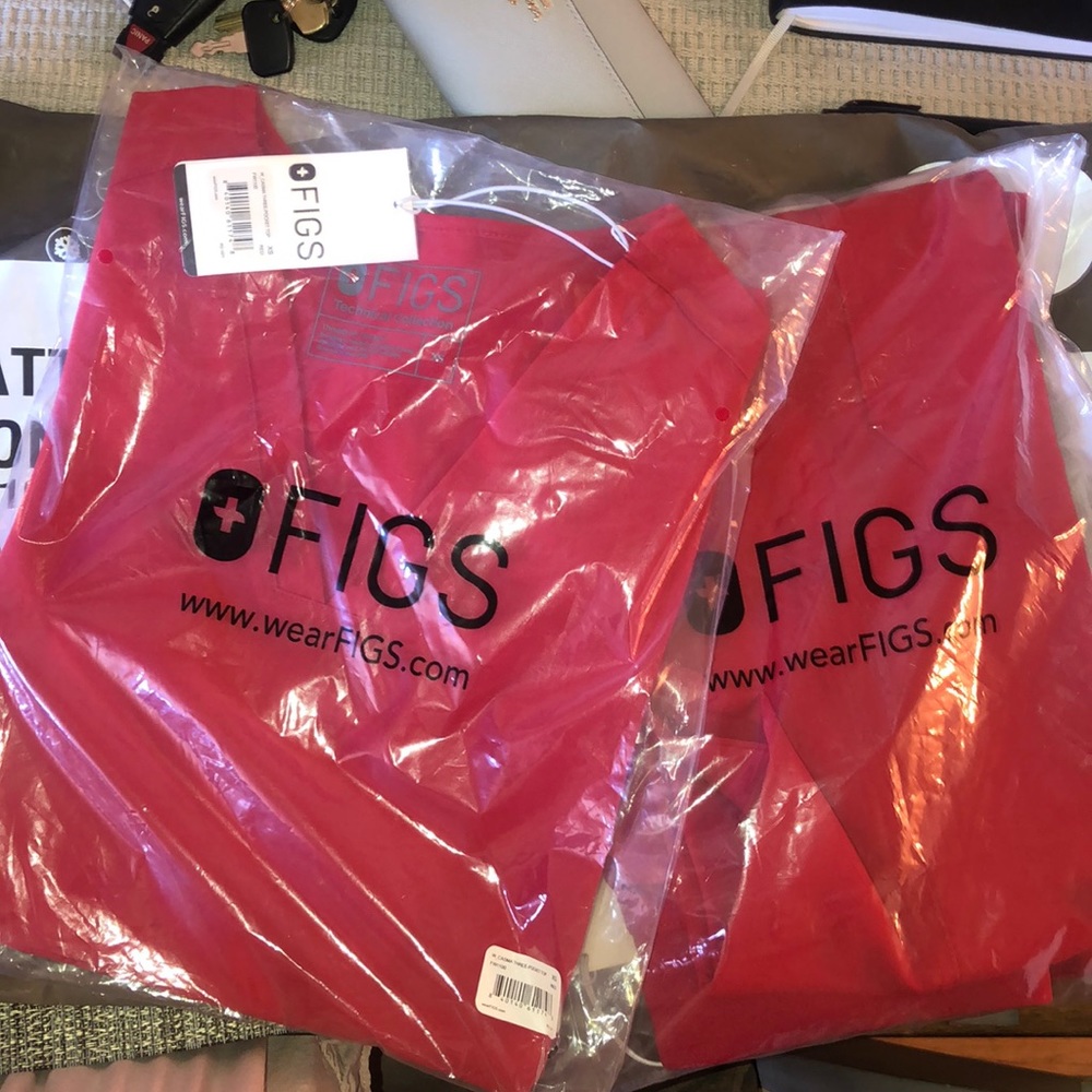 FIGS Limited Edition Red Scrub Set
